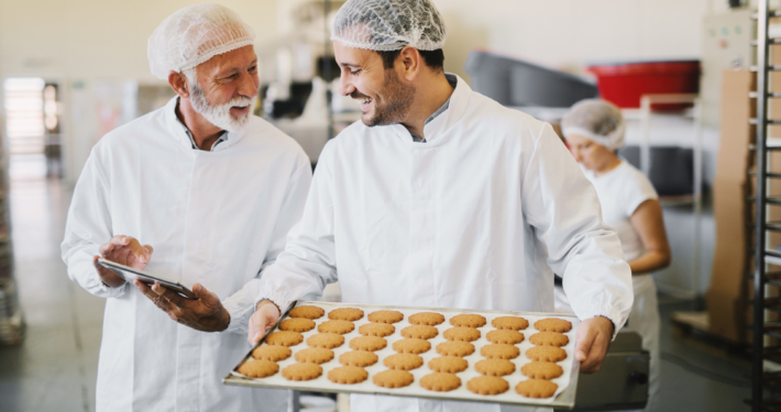 NetSuite erp bakkerij bakery food ingredients crm FoodQloud manufacturing productie